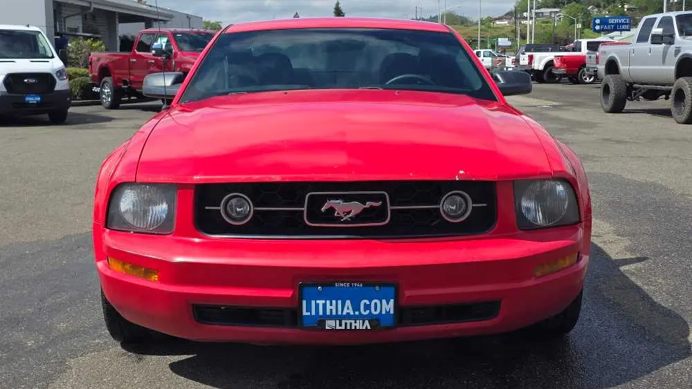 2008 Ford Mustang V6 Deluxe