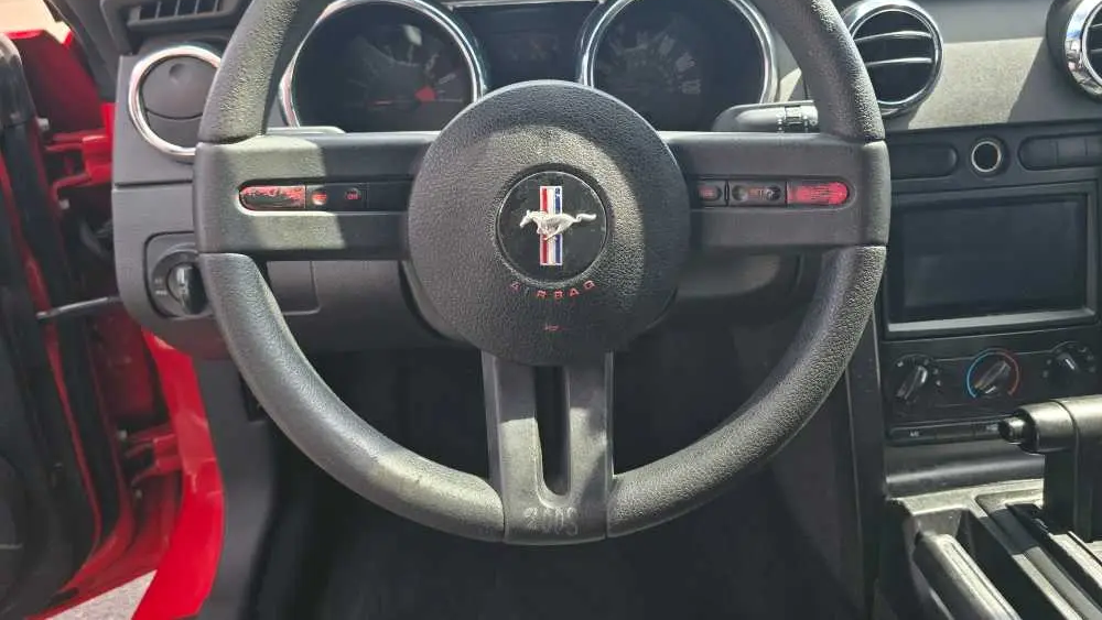 2008 Ford Mustang V6 Deluxe