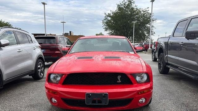 2006 Ford Mustang V6 Standard