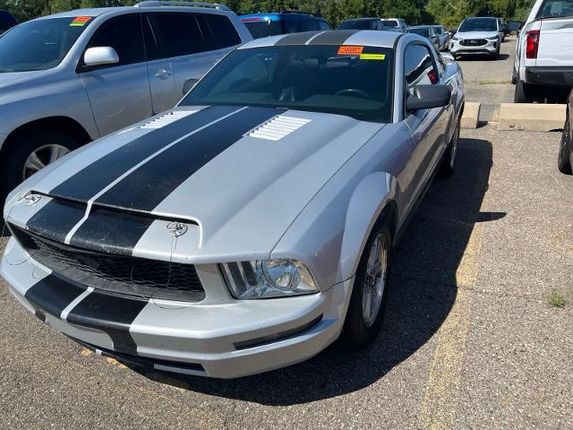 2006 Ford Mustang - $2,780