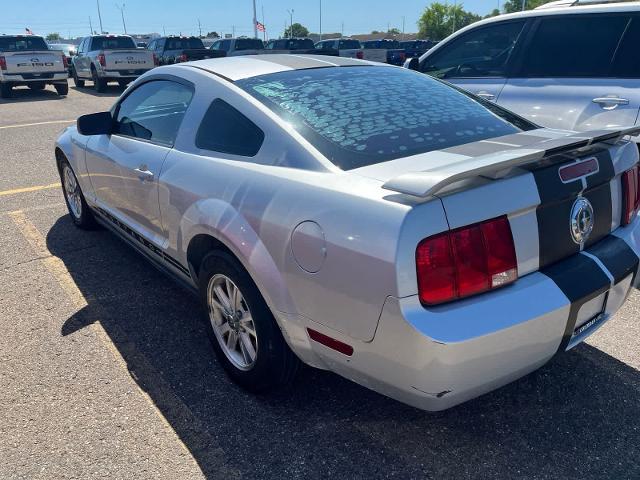 2006 Ford Mustang - $2,780