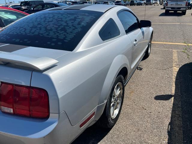 2006 Ford Mustang - $2,780