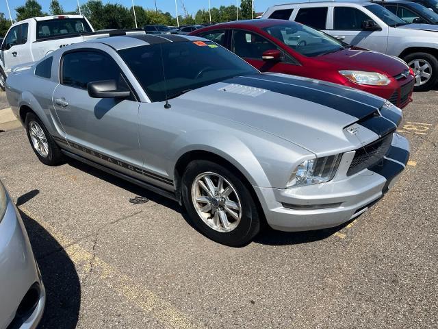 2006 Ford Mustang - $2,780