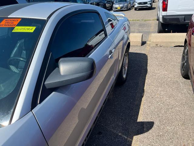 2006 Ford Mustang - $2,780