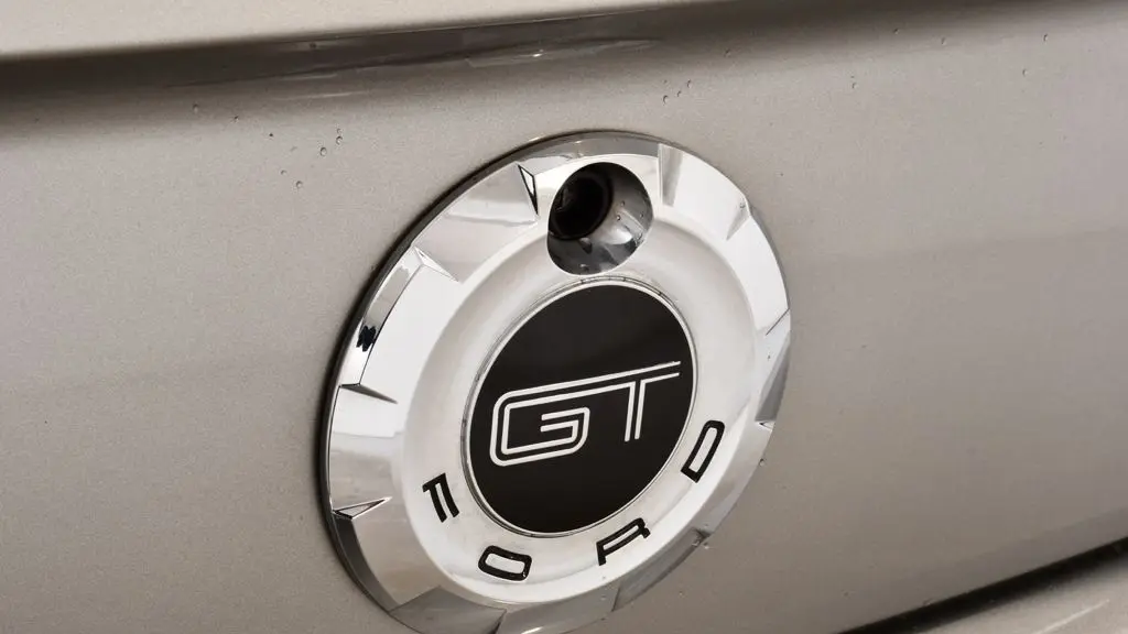 2009 Ford Mustang GT Deluxe
