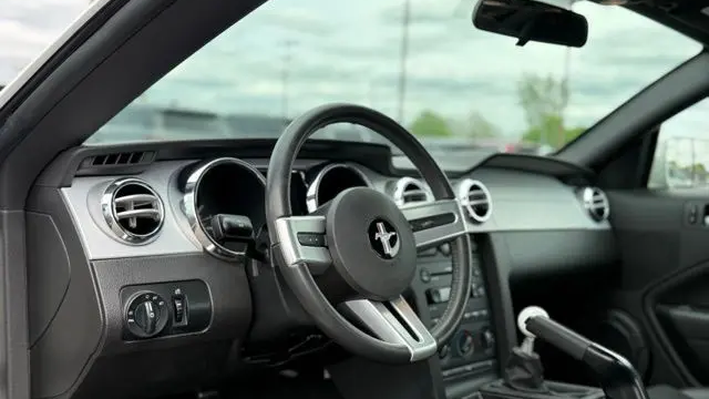 2007 Ford Mustang GT Deluxe