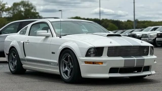 2007 Ford Mustang GT Deluxe