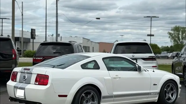 2007 Ford Mustang GT Deluxe