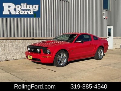 2007 Ford Mustang GT Deluxe 2DR Fastback