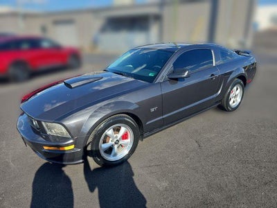 2007 Ford Mustang GT Deluxe 2DR Fastback