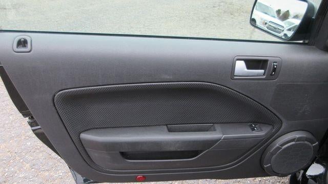 2007 Ford Mustang GT Deluxe