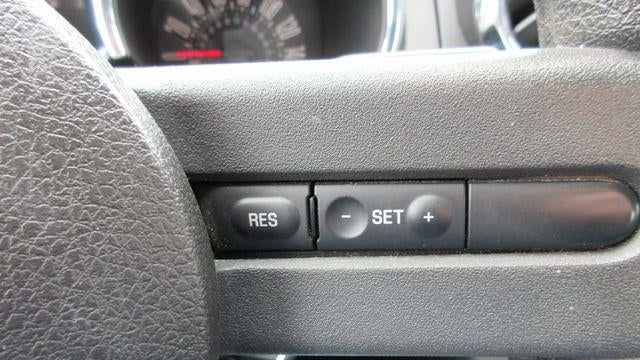 2007 Ford Mustang GT Deluxe