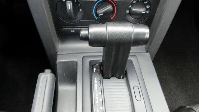2007 Ford Mustang GT Deluxe