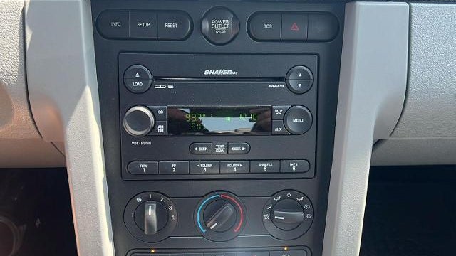 2007 Ford Mustang GT Deluxe