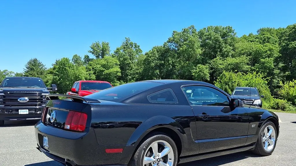 2008 Ford Mustang GT Deluxe
