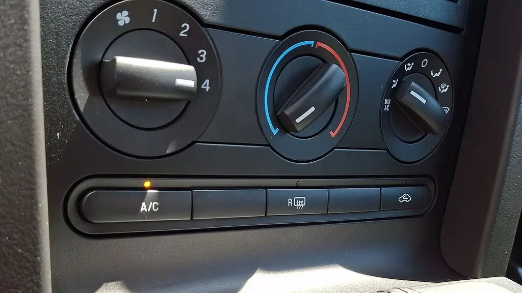 2008 Ford Mustang GT Deluxe
