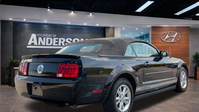 2008 Ford Mustang V6 Deluxe