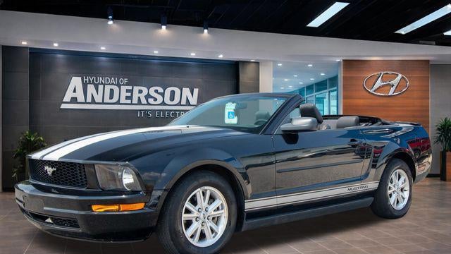 2008 Ford Mustang V6 Deluxe