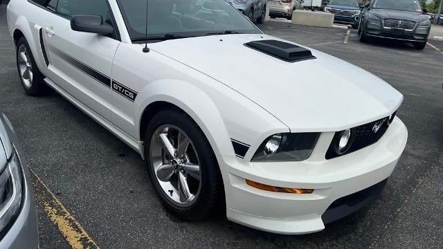 Preowned 2007 Ford Mustang GT Deluxe for Sale