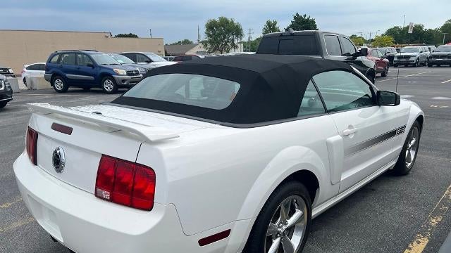 2007 Ford Mustang GT Deluxe
