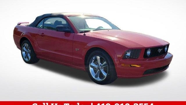 2006 Ford Mustang GT Deluxe