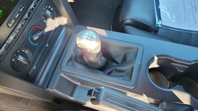 2006 Ford Mustang GT Deluxe