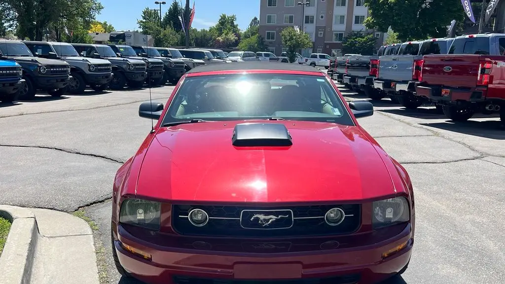 2008 Ford Mustang GT Deluxe