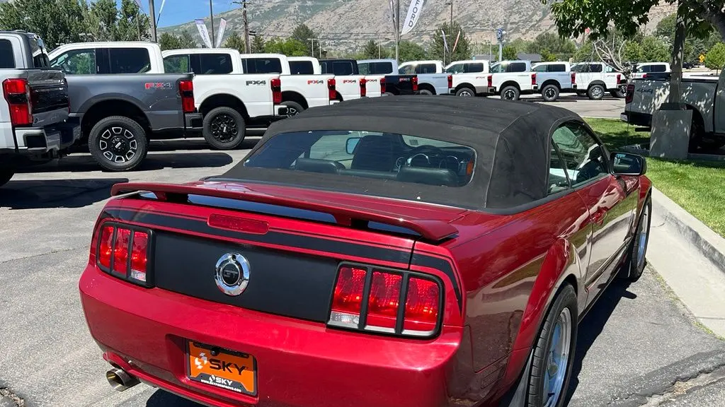 2008 Ford Mustang GT Deluxe