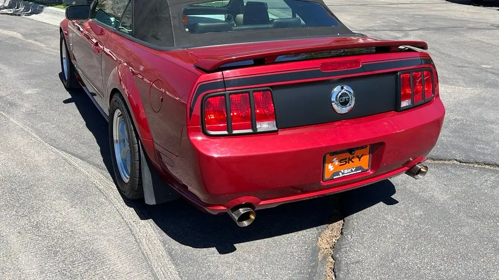 2008 Ford Mustang GT Deluxe