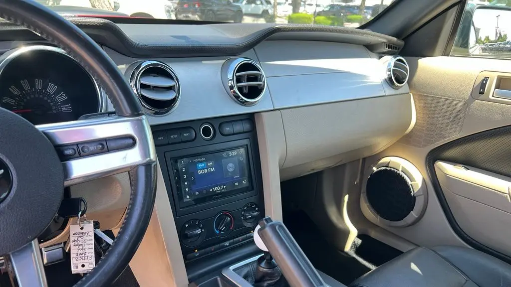 2008 Ford Mustang GT Deluxe