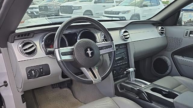 2007 Ford Mustang GT Deluxe