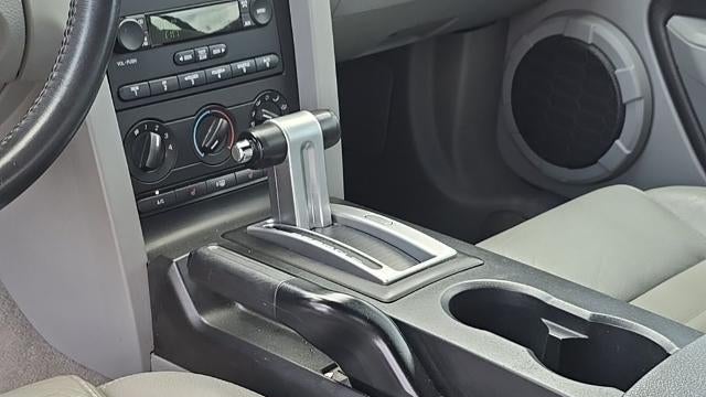 2007 Ford Mustang GT Deluxe