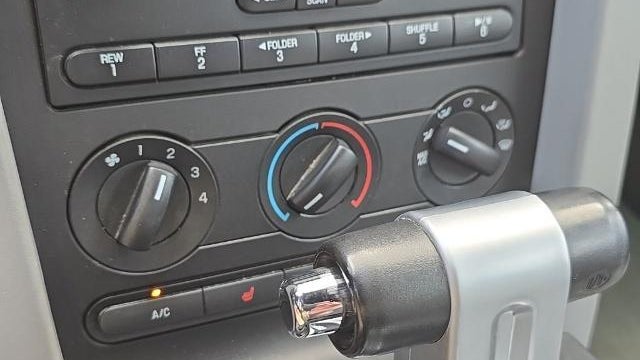 2007 Ford Mustang GT Deluxe