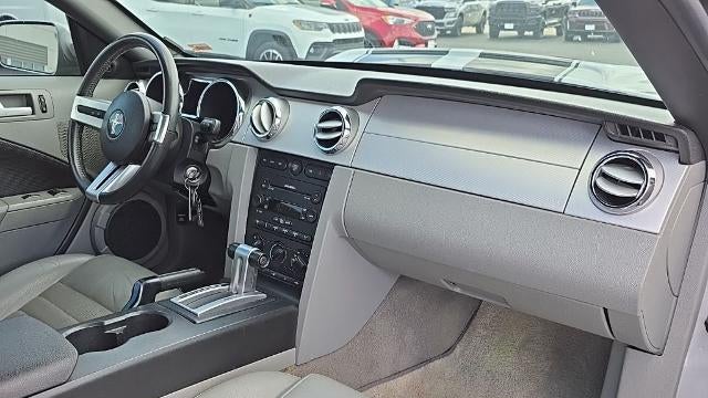 2007 Ford Mustang GT Deluxe