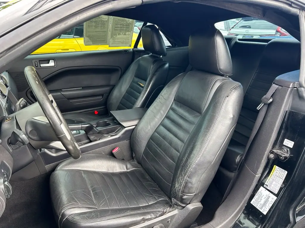 2006 Ford Mustang - $4,449
