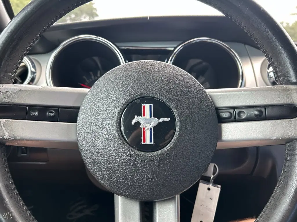 2006 Ford Mustang - $4,449