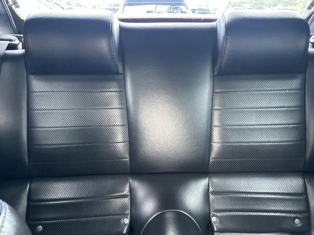 2006 Ford Mustang - $4,449