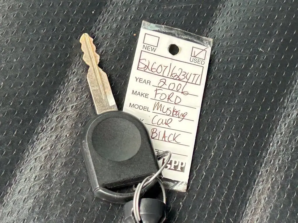 2006 Ford Mustang - $4,449