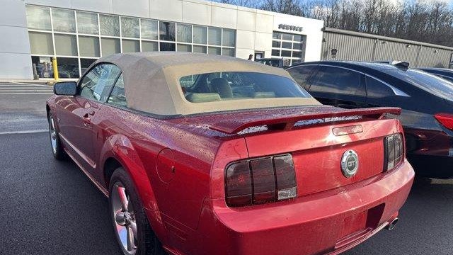 2006 Ford Mustang GT Deluxe