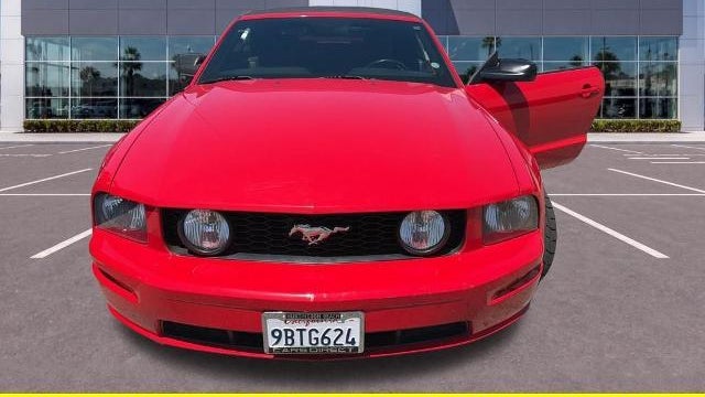 Preowned 2006 Ford Mustang GT Deluxe for Sale