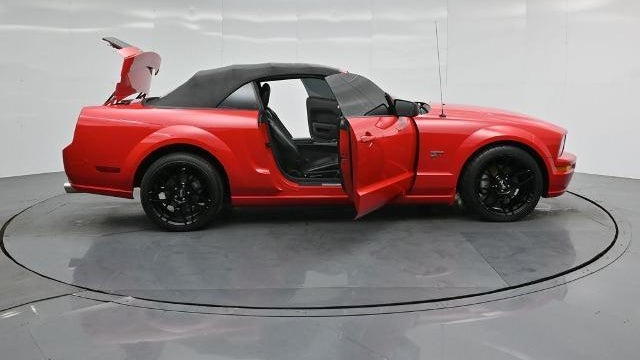 2006 Ford Mustang GT Premium