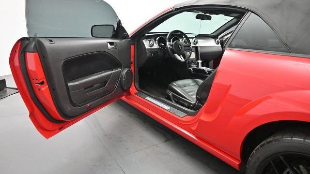 2006 Ford Mustang GT Premium