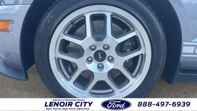 2007 Ford Shelby GT500 Base