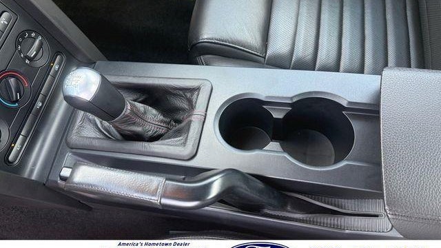2007 Ford Shelby GT500 Base