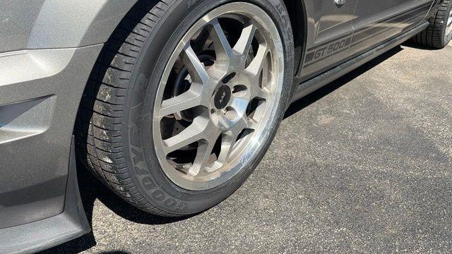 2009 Ford Shelby GT500 Base