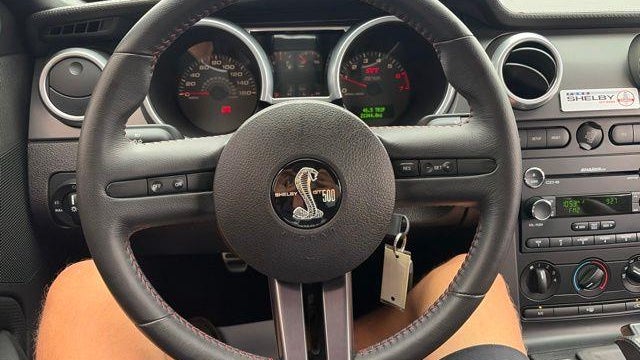 2009 Ford Shelby GT500 Base