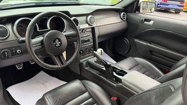 2009 Ford Shelby GT500 Base