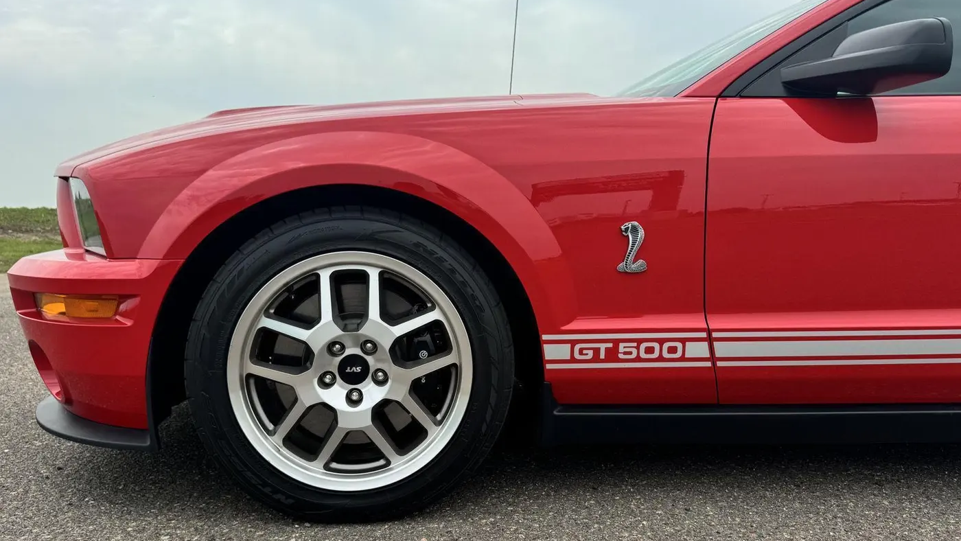 2007 Ford Shelby GT500 Base