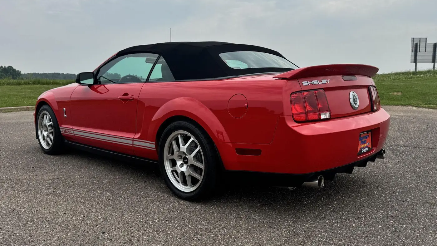 2007 Ford Shelby GT500 Base