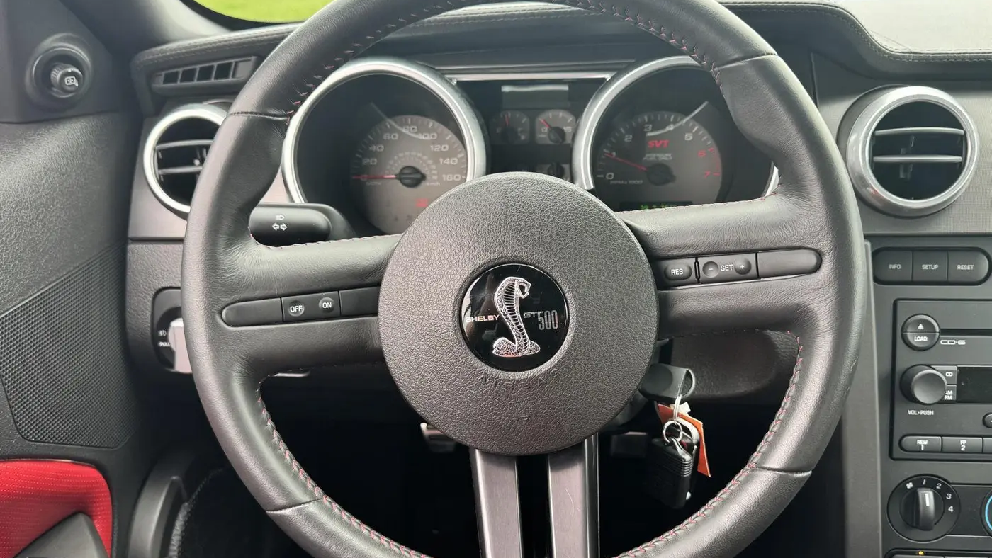 2007 Ford Shelby GT500 Base